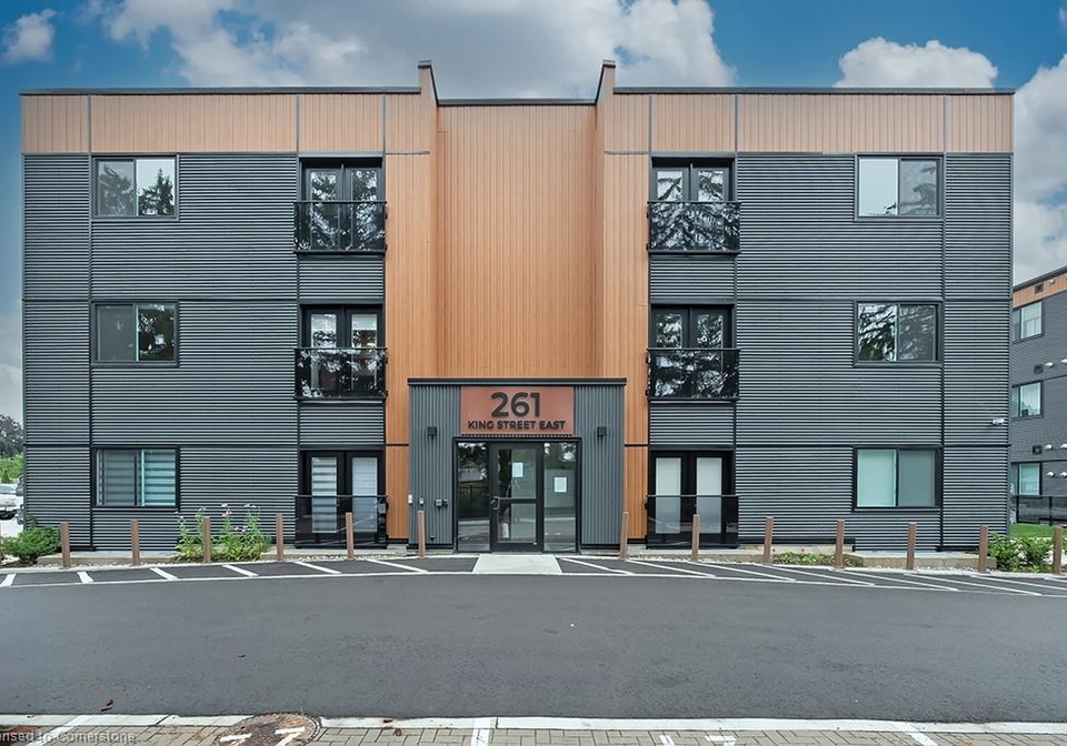261-king-street-e-stoney-creek-ontario-40728123