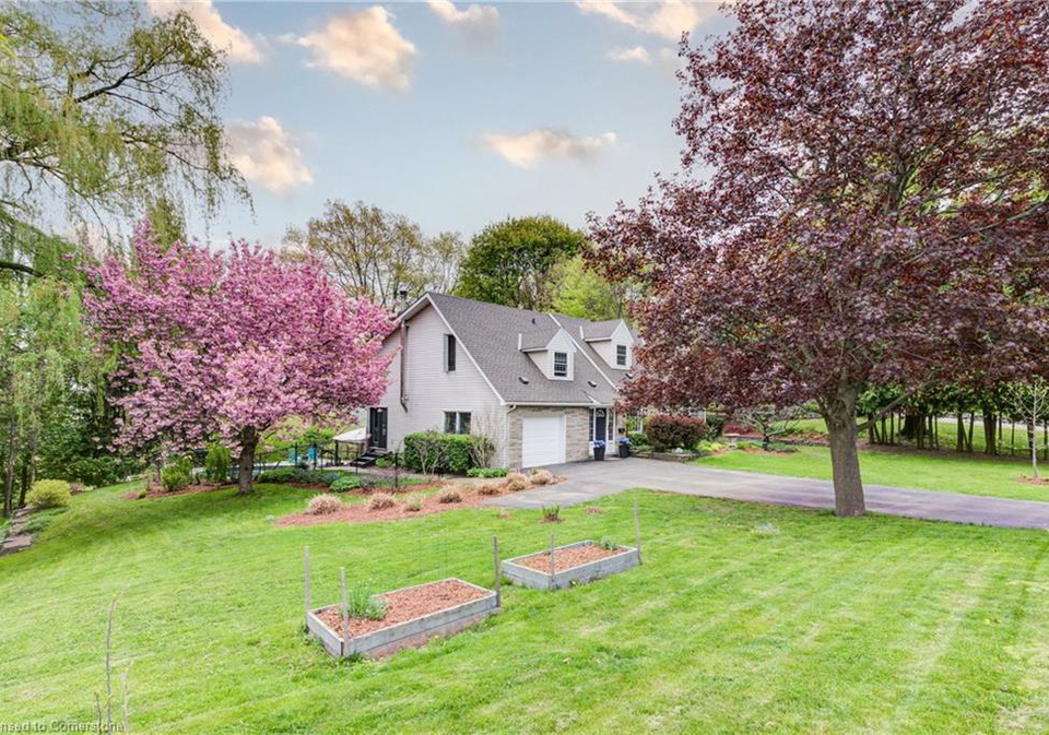 62-maple-avenue-flamborough-ontario-40728136