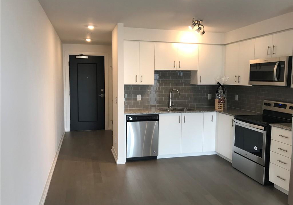 155-caroline-street-s-waterloo-ontario-40728150