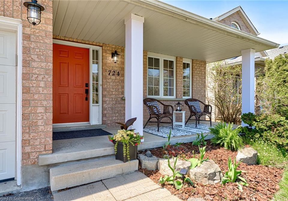 724-brandenburg-boulevard-waterloo-ontario-40728195