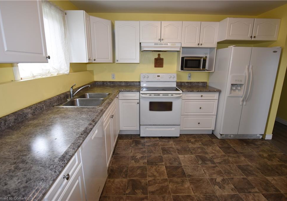 3-elgin-street-s-thorold-ontario-40728325