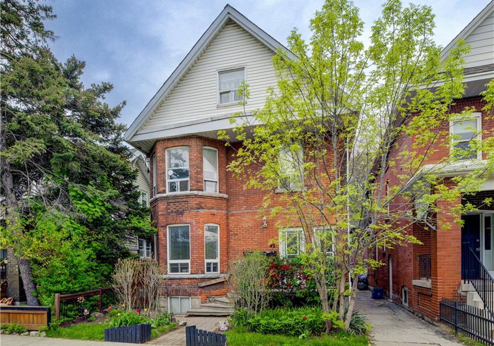 42-sherman-avenue-s-hamilton-ontario-40728427