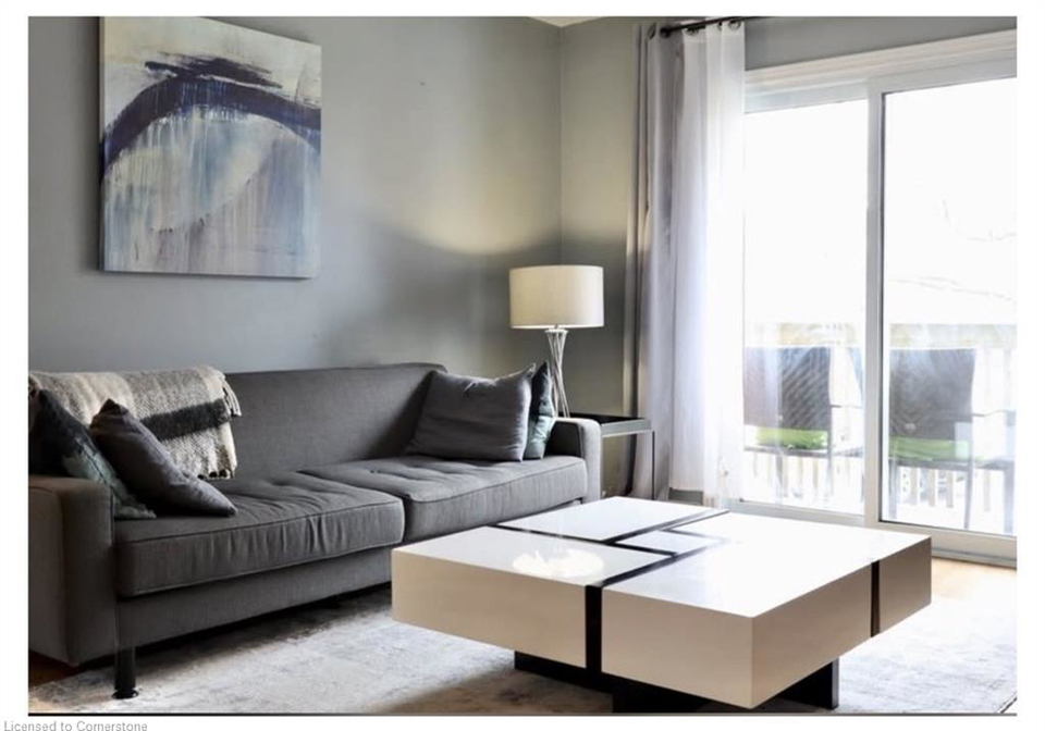 565-greenfield-avenue-kitchener-ontario-40728452