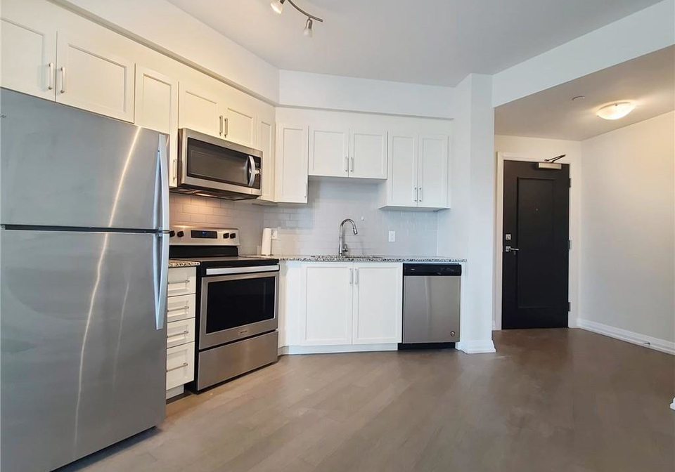 155-caroline-street-s-waterloo-ontario-40728742