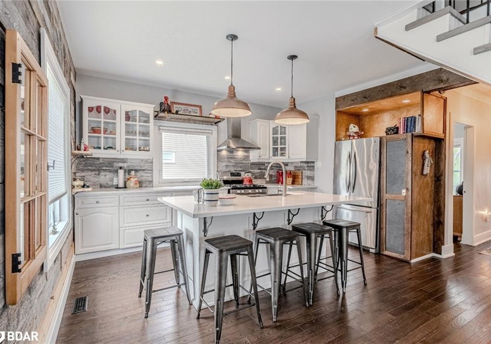 56-yonge-street-n-elmvale-ontario-40728898