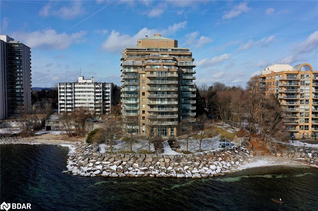 11c-2190-lakeshore-road-burlington-ontario-40728941