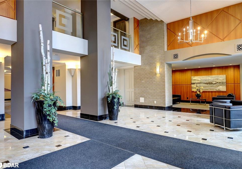 11c-2190-lakeshore-road-burlington-ontario-40728941