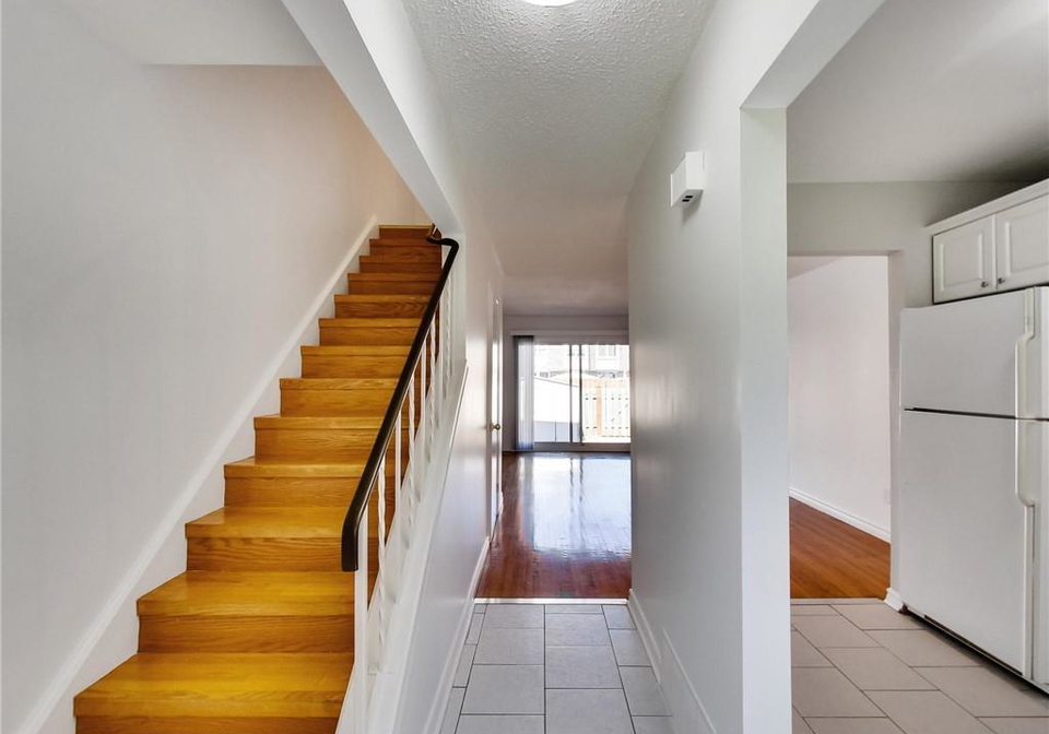 153-limeridge-road-w-hamilton-ontario-40728997