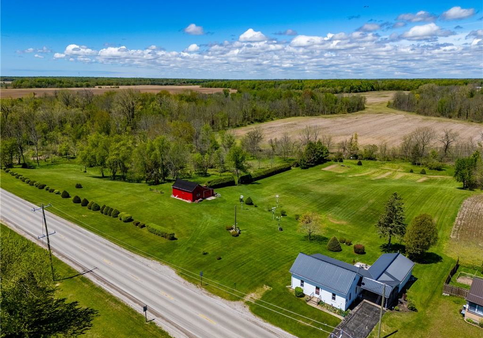 4189-lakeshore-road-st-williams-ontario-40729092