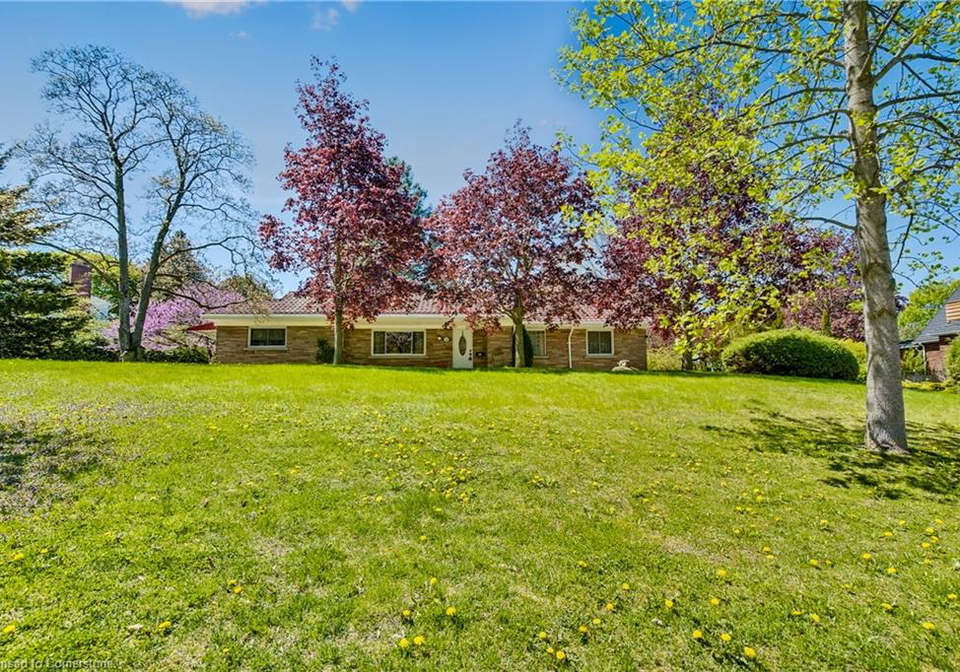 126-mccall-crescent-simcoe-ontario-40729257