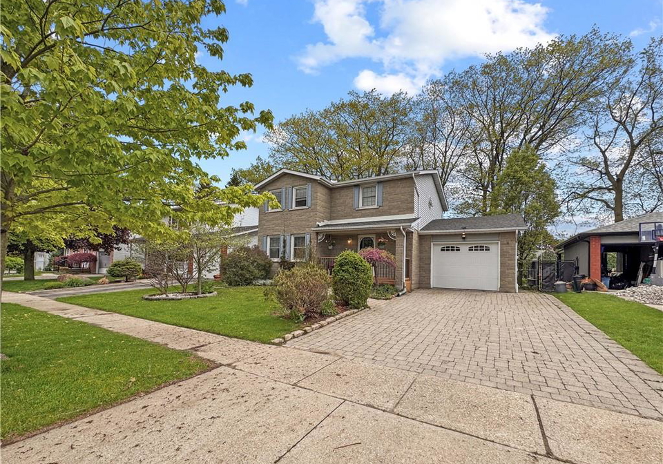 284-grand-ridge-drive-cambridge-ontario-40729270