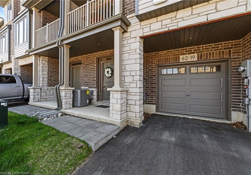 19-picardy-drive-stoney-creek-ontario-40729288
