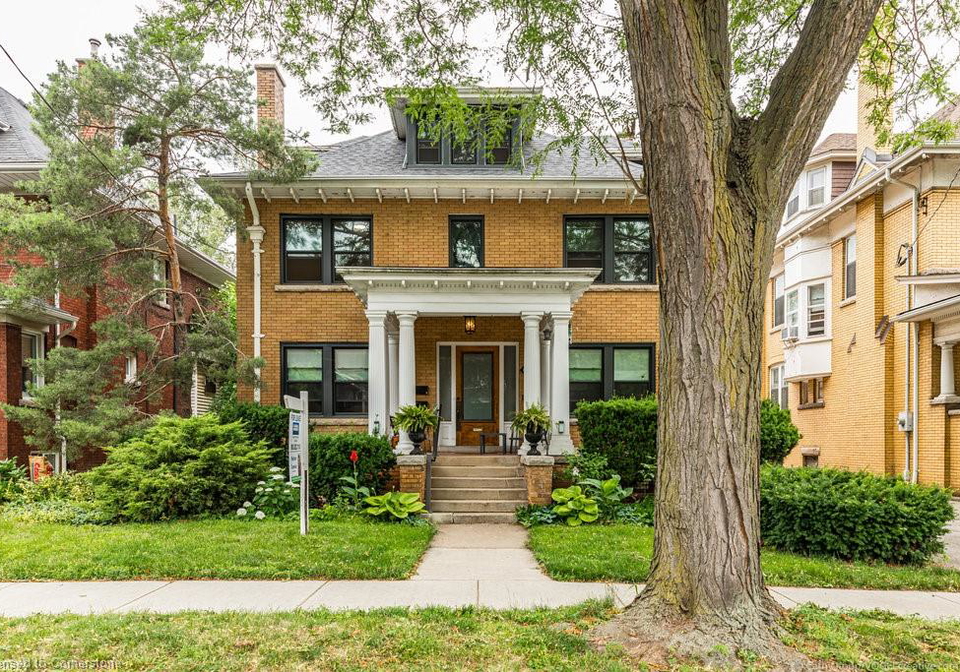 72-sherman-avenue-s-hamilton-ontario-40729396