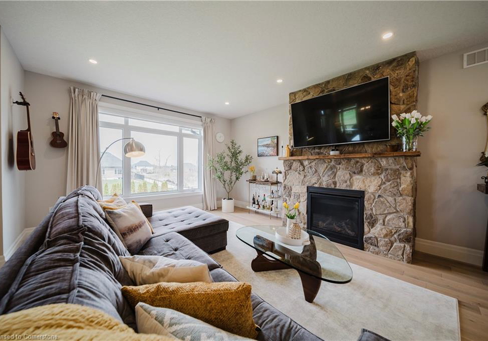 40-sunset-hills-crescent-maryhill-ontario-40729495