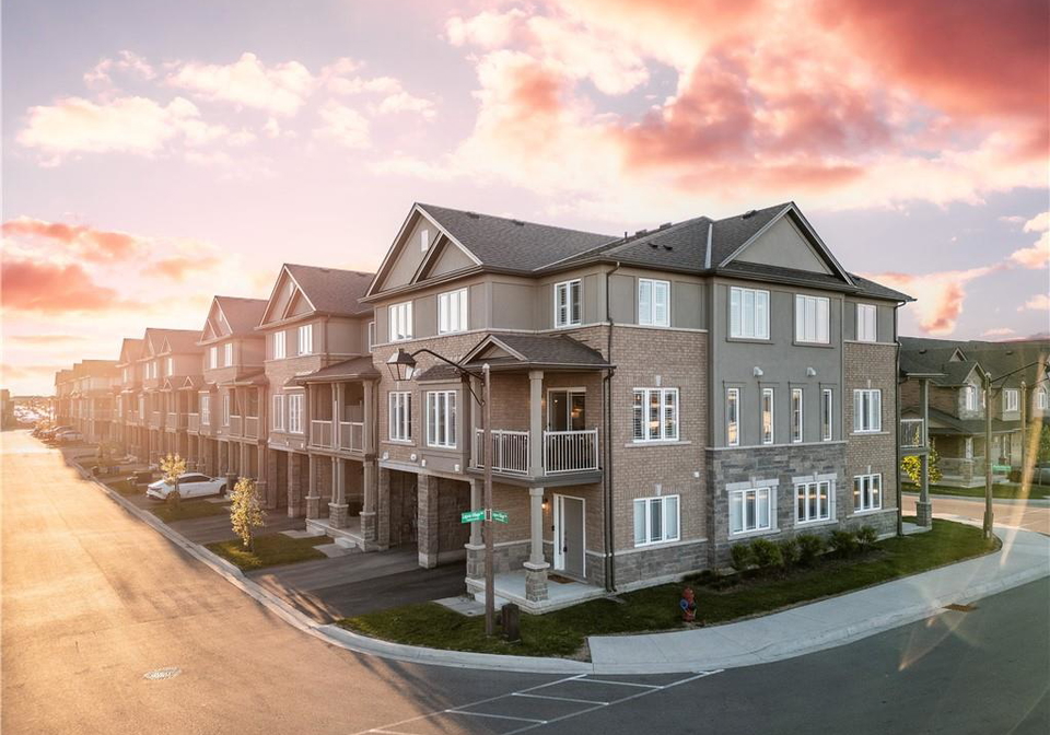51-laguna-village-crescent-hannon-ontario-40729660