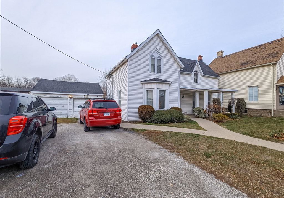 529-christina-street-n-sarnia-ontario-40729699