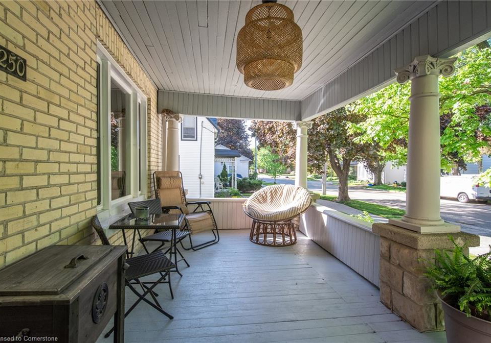 250-peel-street-new-hamburg-ontario-40729745