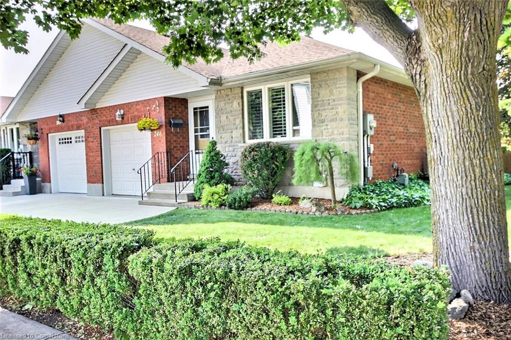 246-dolph-street-s-cambridge-ontario-40729747