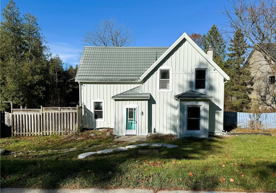 180-carroll-street-rockwood-ontario-40729772