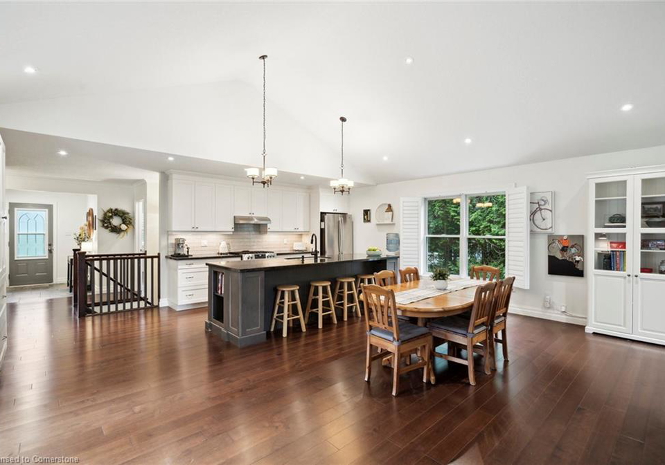 2107-side-road-15-moffat-ontario-40729959