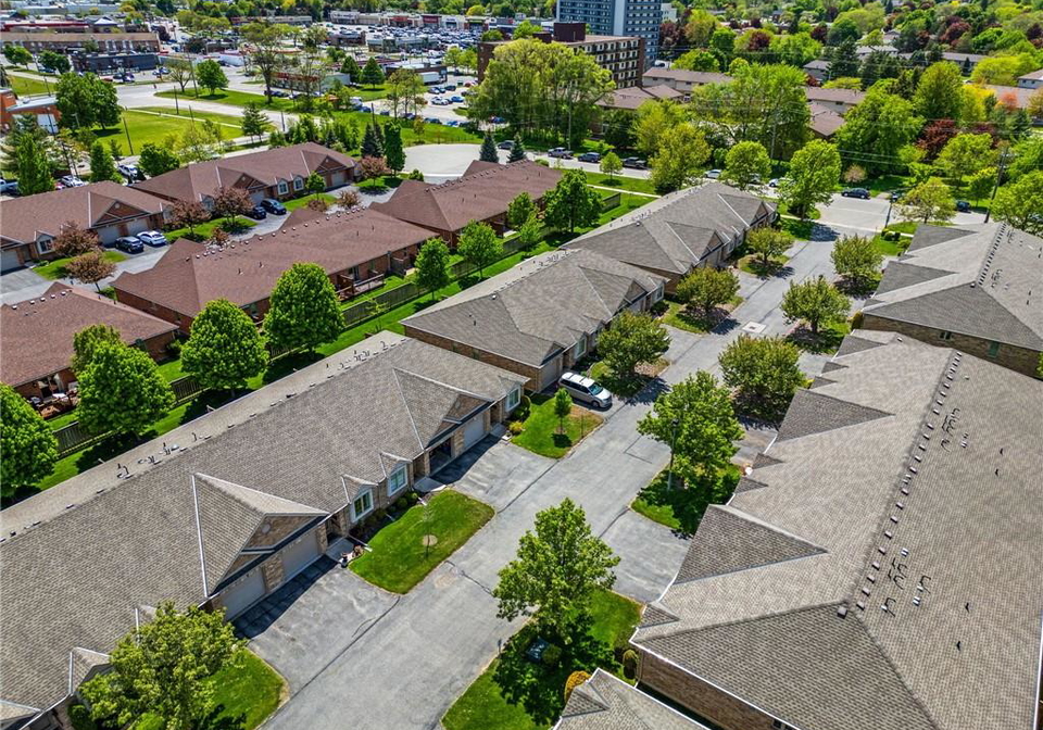 25-cobden-court-brantford-ontario-40730032
