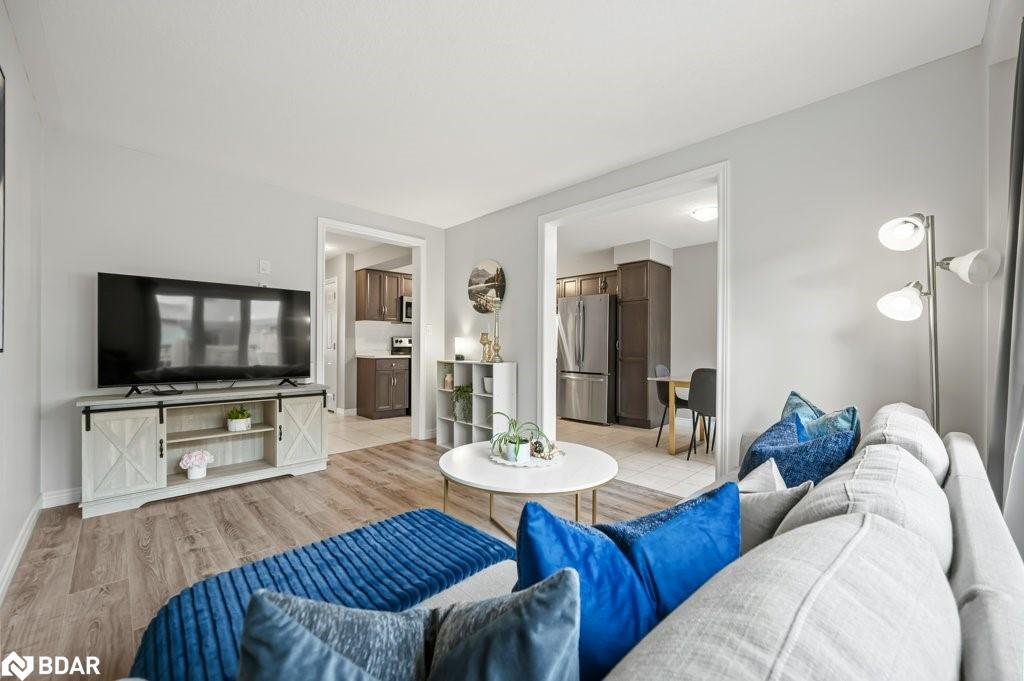 45-miranda-path-elmira-ontario-40730156