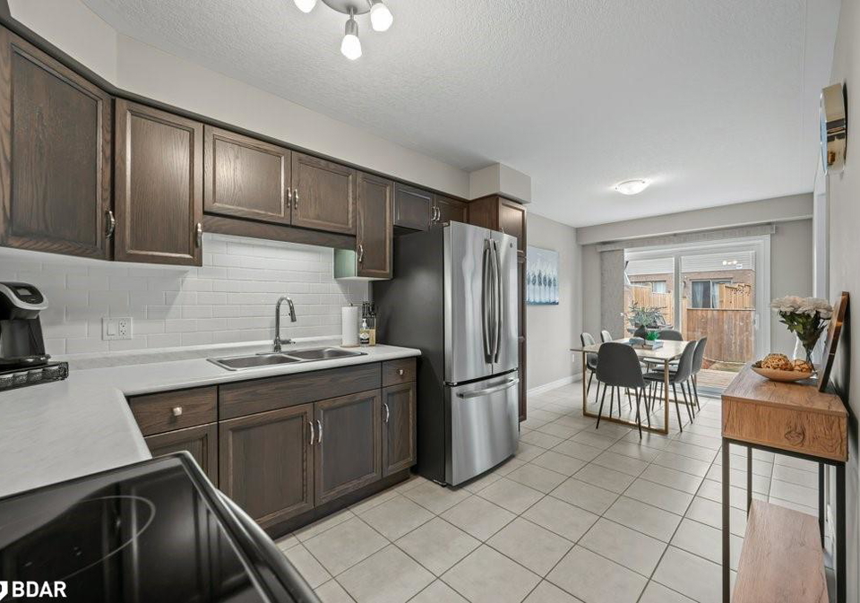 45-miranda-path-elmira-ontario-40730156