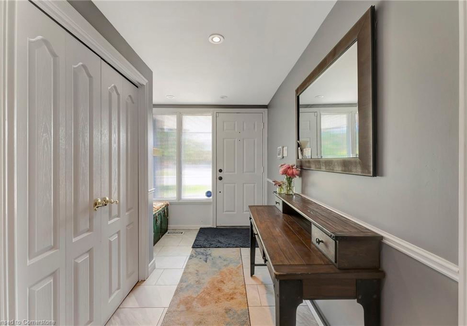 40-cromwell-crescent-hamilton-ontario-40730175