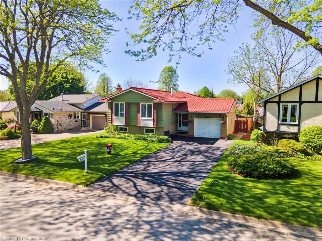 7099-rosseau-place-niagara-falls-ontario-40730260