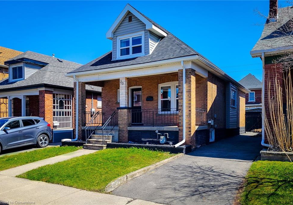 20-connaught-avenue-n-hamilton-ontario-40730304