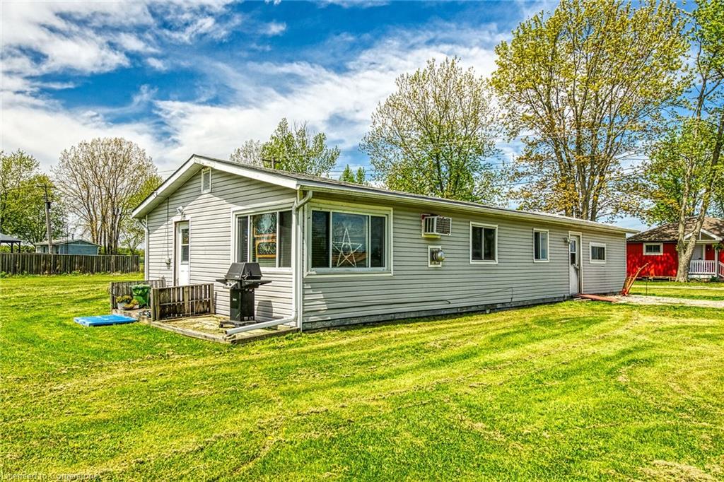 137-blue-water-parkway-selkirk-ontario-40730340