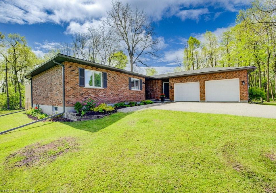 110-mcgivern-street-moorefield-ontario-40730398