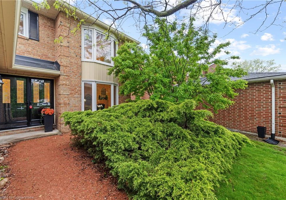 2095-fallingbrook-crescent-burlington-ontario-40730424