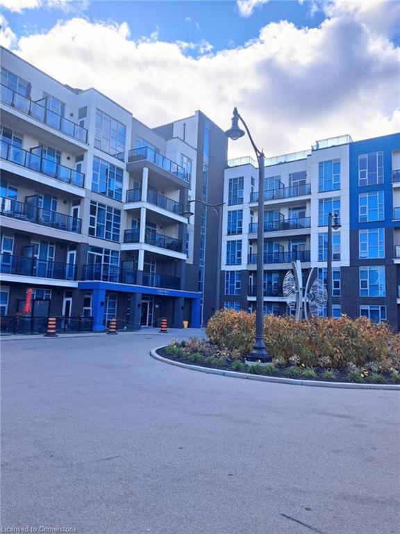 10-concord-place-grimsby-ontario-40730495