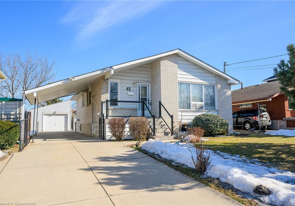 42-warwick-road-hamilton-ontario-40730511
