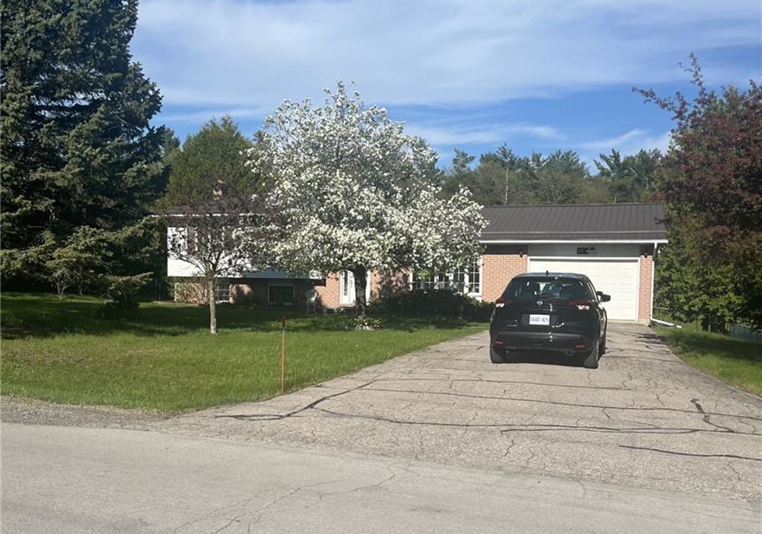 180-coulter-drive-pontypool-ontario-40730531