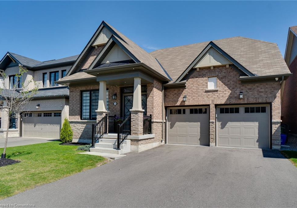 134-cactus-crescent-stoney-creek-ontario-40730532