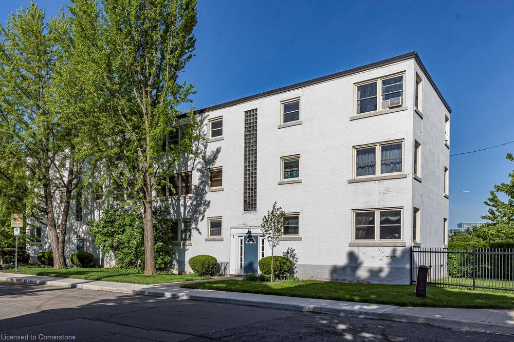 2-2-stroud-road-hamilton-ontario-40730623