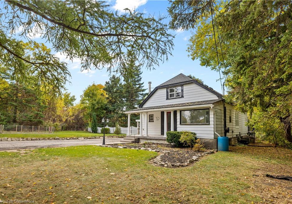 16-norman-lane-cambridge-ontario-40730728