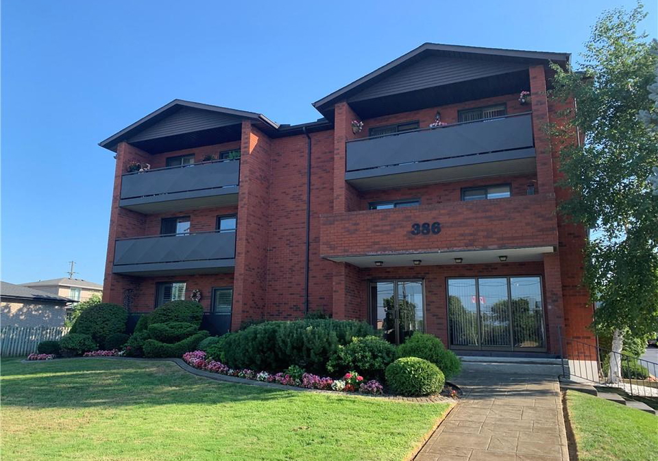 386-highway-8-highway-stoney-creek-ontario-40730841