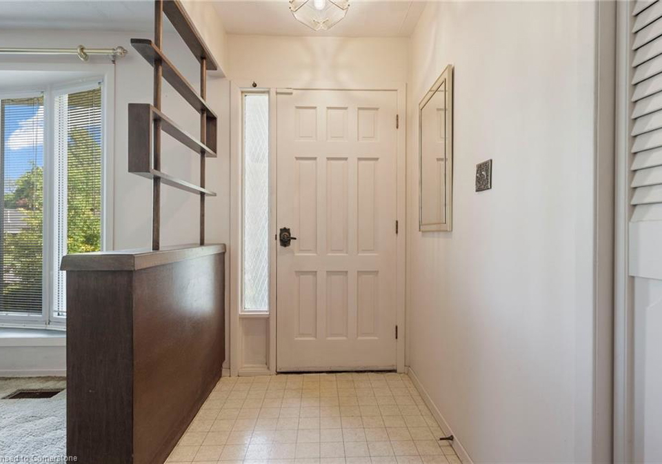 8-grenada-drive-simcoe-ontario-40731030