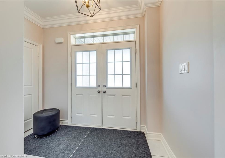 258-humphrey-street-waterdown-ontario-40731164