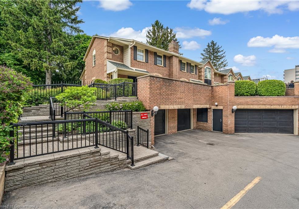 955-king-road-burlington-ontario-40731213