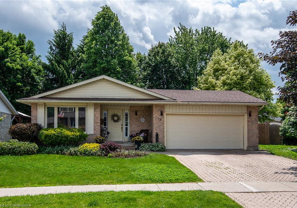19-eagle-drive-elmira-ontario-40732338