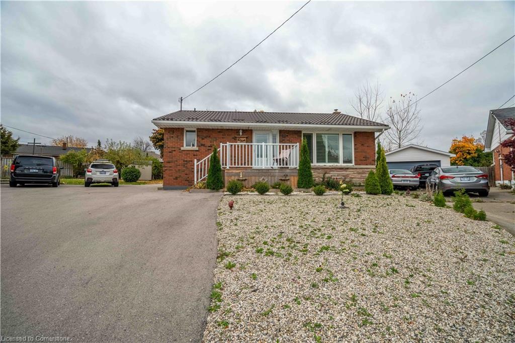 10-salmond-court-hamilton-ontario-40732365
