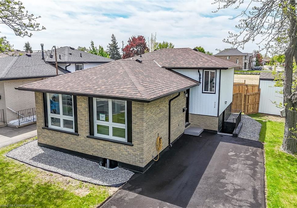 228-eaglewood-drive-hamilton-ontario-40732455