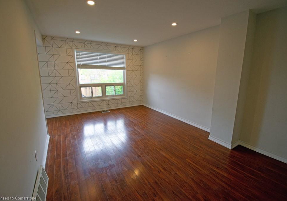 11-colmar-place-dundas-ontario-40732550
