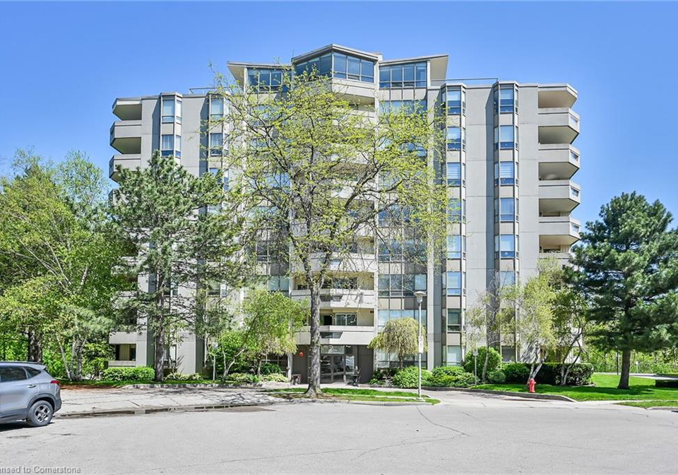6-village-green-boulevard-hamilton-ontario-40732573