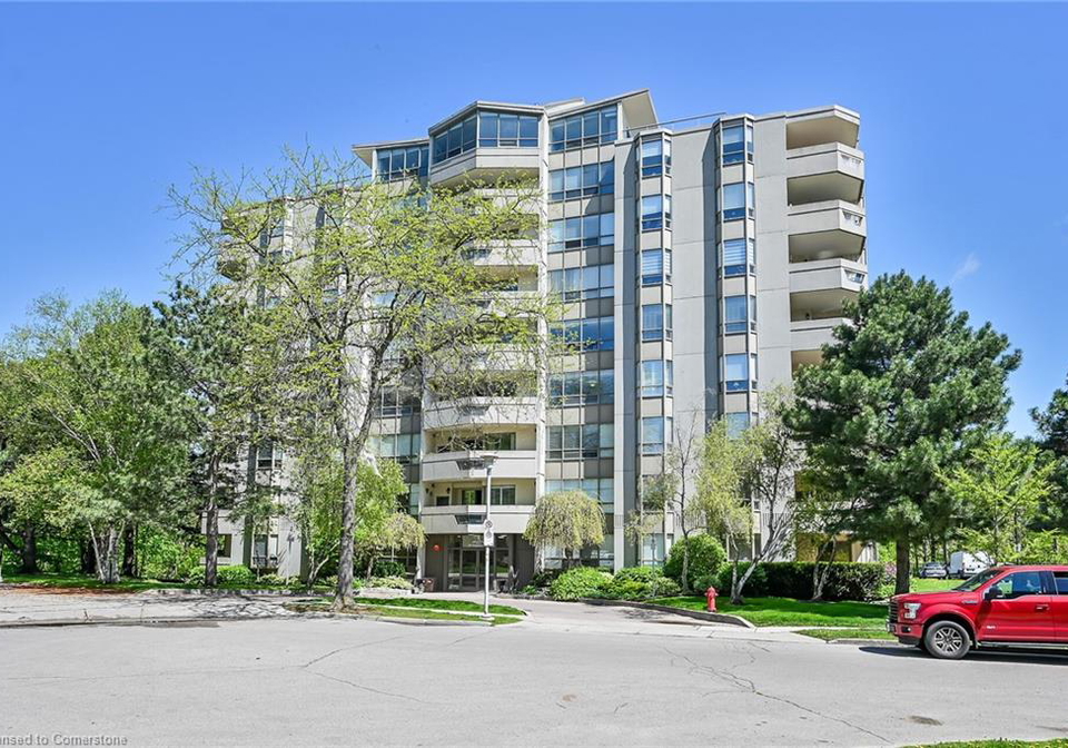 6-village-green-boulevard-hamilton-ontario-40732573