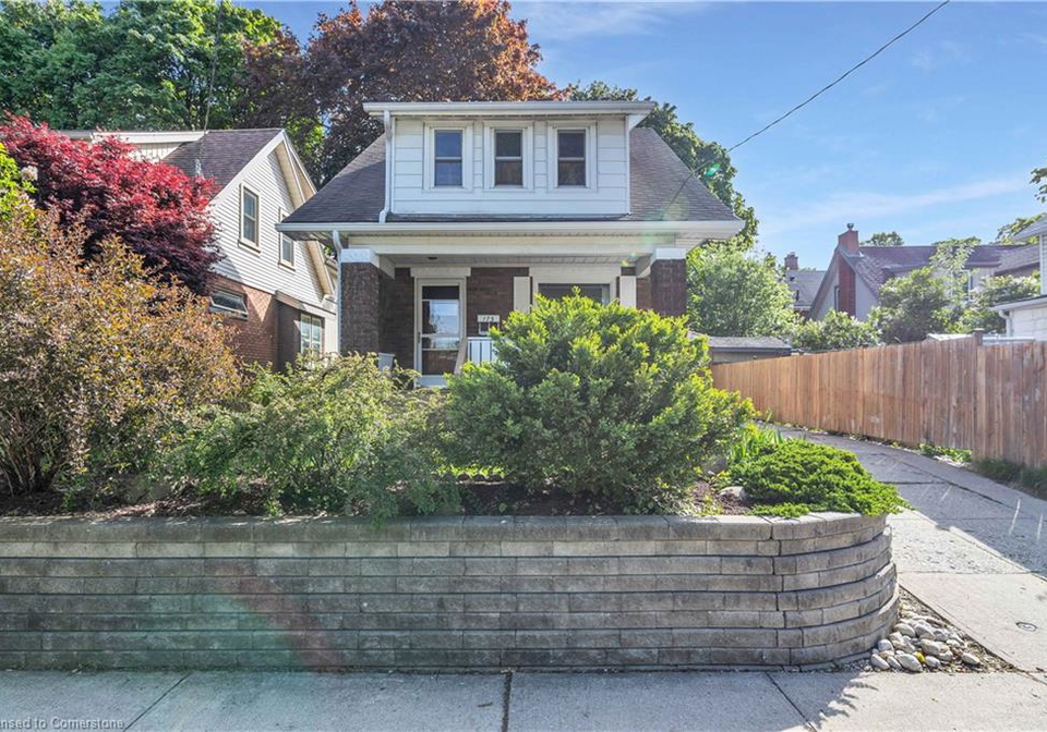 173-belmont-avenue-waterloo-ontario-40732624